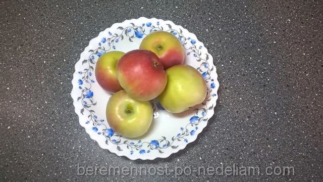 Користь і шкода яблучного пюре, калорійність, рецепт на зиму з фото і відео