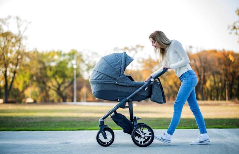 Когда лучше покупать коляску для новорожденного и как выбрать подходящую модель