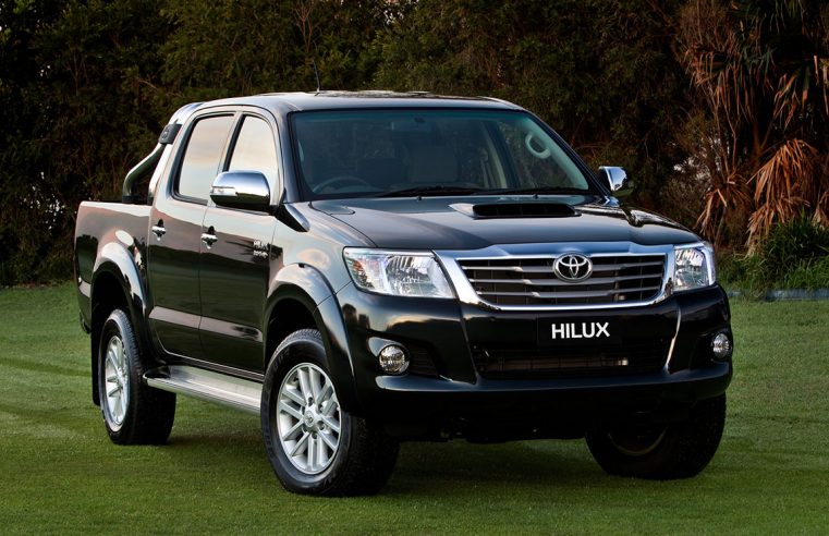 Надежный автомобиль тойота Hilux VII