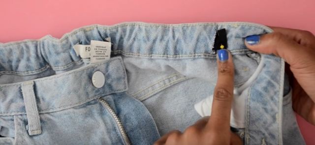Як вшити джинси в талії: без швейної машинки, за допомогою гумки, Лайфхак і поради