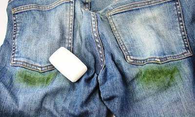 Пляма від трави на джинсах: як відіпрати, ніж вивести, кращі способи.