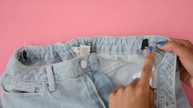 Як вшити джинси в талії: без швейної машинки, за допомогою гумки, Лайфхак і поради