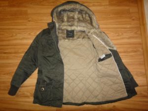 Як компактно скласти куртку: зимову, шкіряну, джинсову і синтетичну, Лайфхак