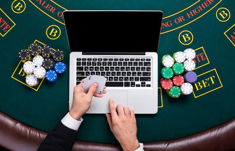 Як покращити свою гру в онлайн покер: Поради для професіоналів