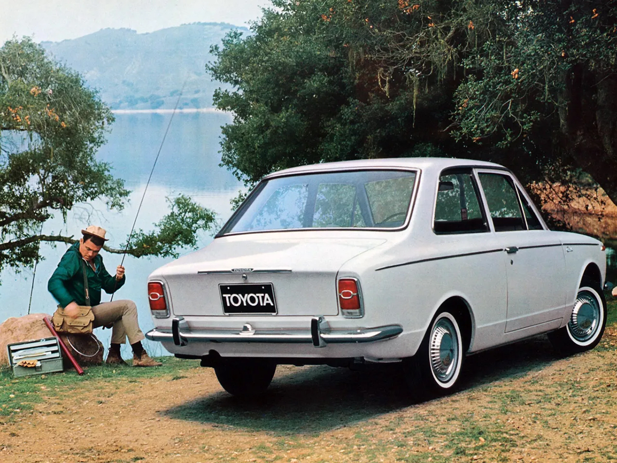 Перша Toyota Corolla 1966