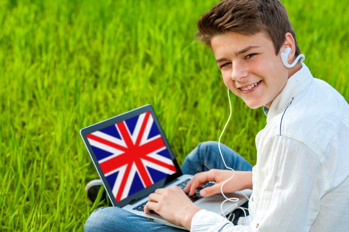 Переваги вивчення англійської для дорослих в онлайн-школі