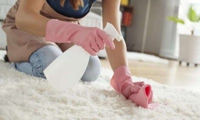 Дитина описав диван, килим: як позбутися від запаху дитячої сечі