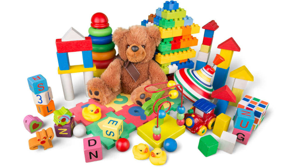 Множекство детских игрушек разных видов