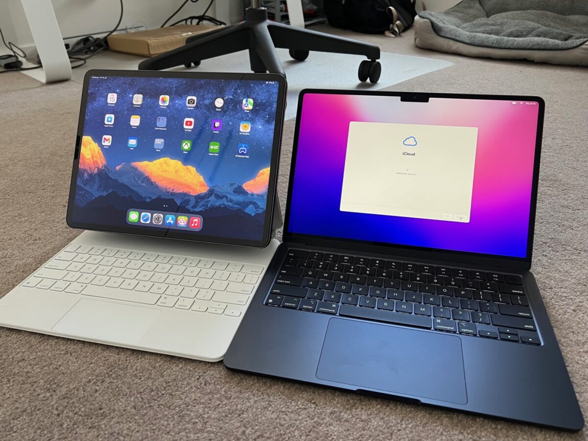 Apple MacBook Air 13.6" M2