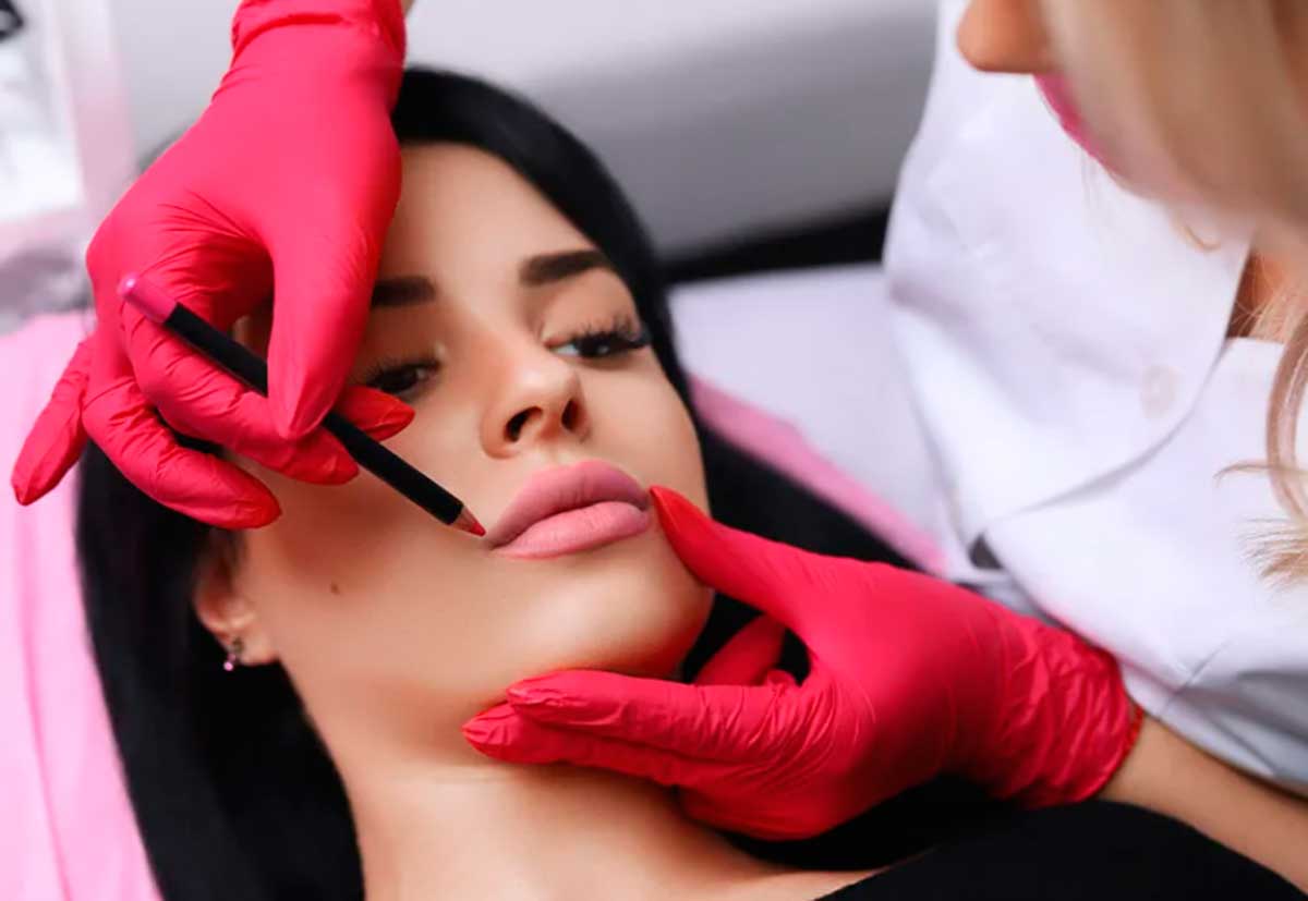 Основные противопоказания к проведению перманентного макияжа губ девушке