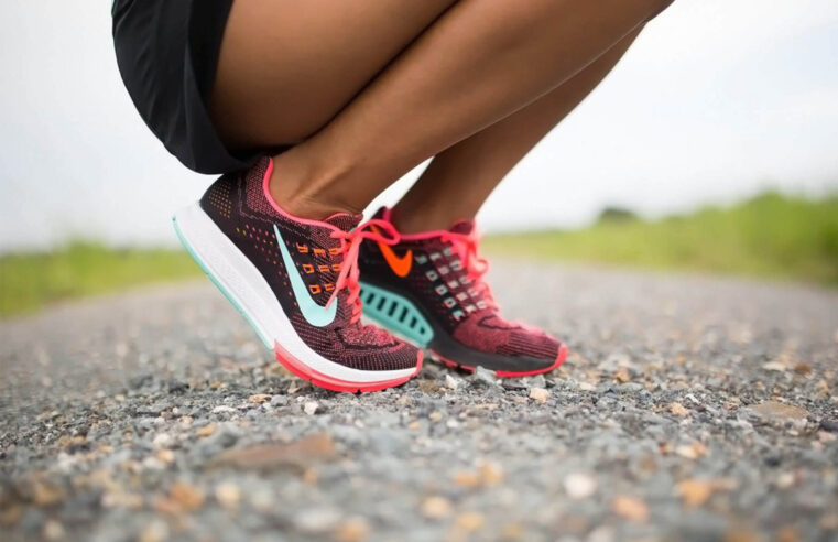 Nike кроссовки для бега для девушек