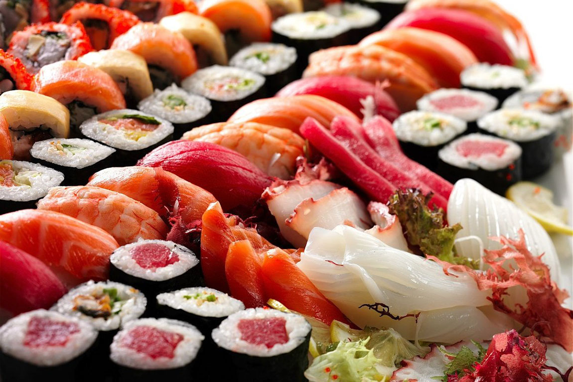 Разнообразие суши меню